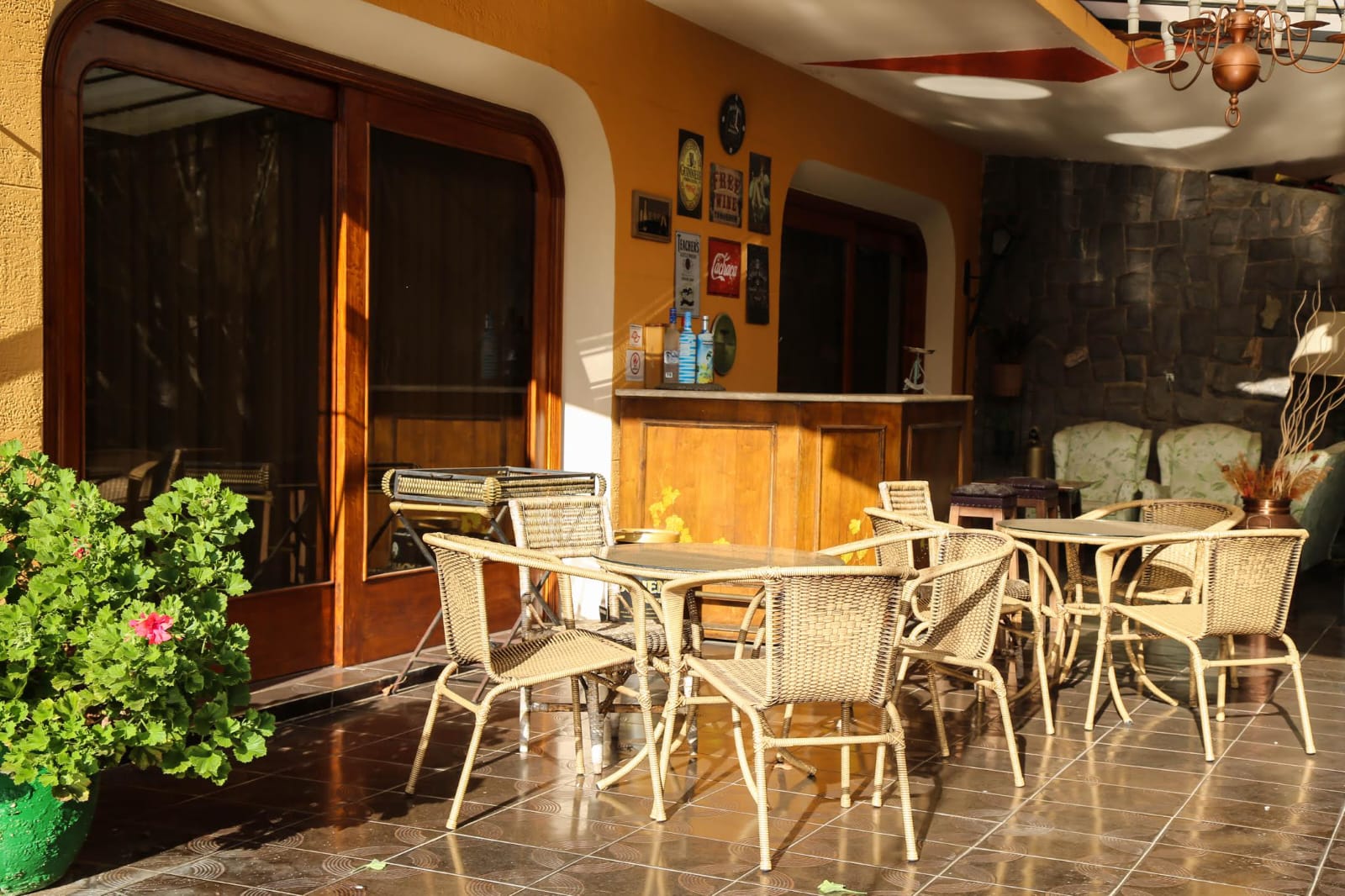 Bar Rústico e Bistro